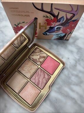 CUSTOM - One of a Kind - Hourglass Deer Palette